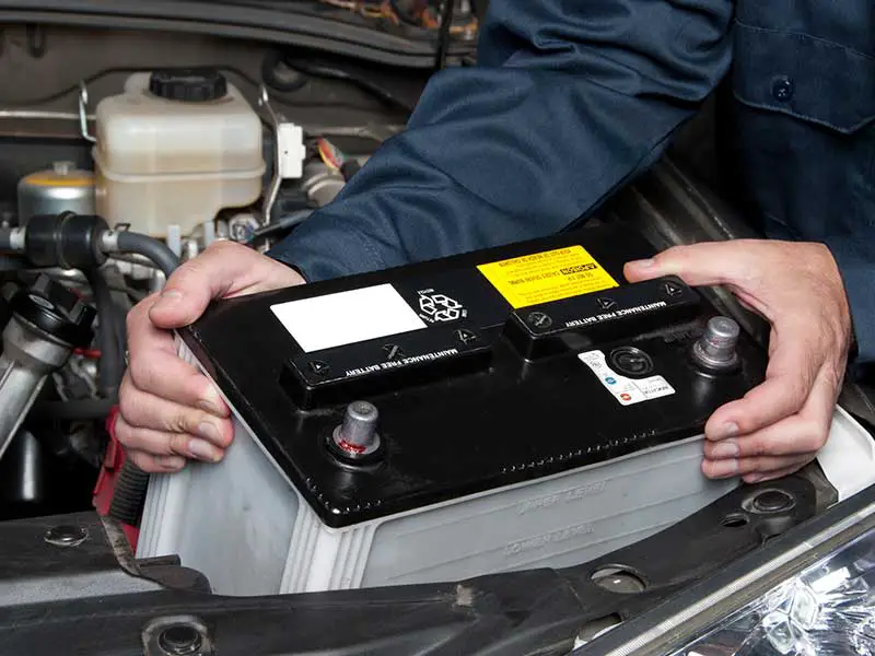 Removing a heavy car battery