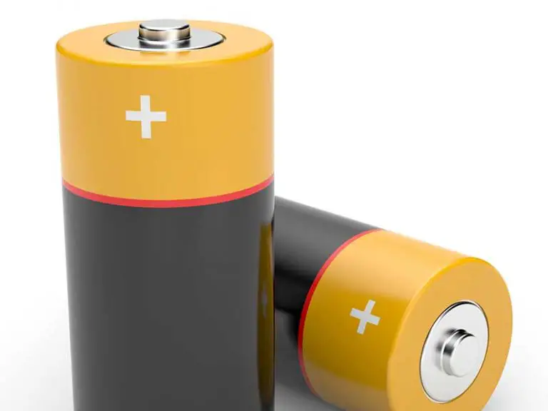 Difference Between C4 and C8 Batteries