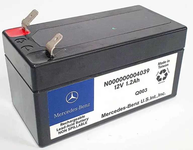 Can the Mercedes Auxiliary Battery be Charged?
